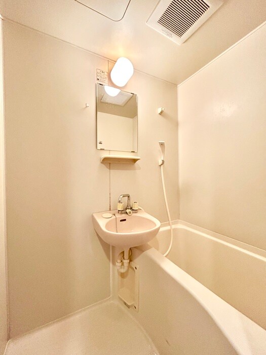 物件内観写真12　(バス／シャワールーム等)