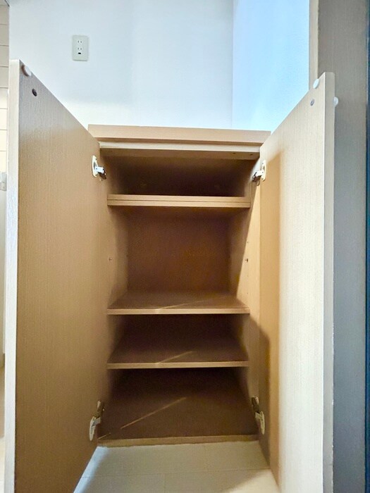物件内観写真16　(靴箱)