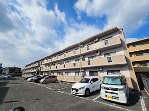 ラフィ－ネ野村外観写真