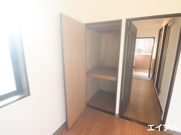 物件内観写真13　(収納)
