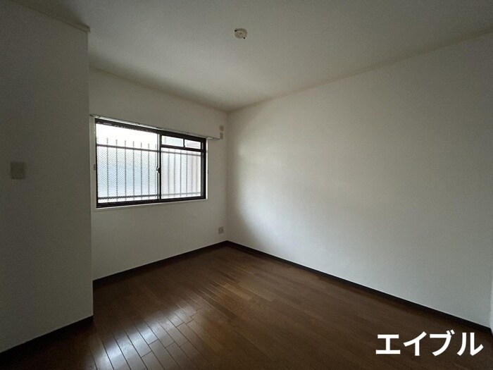 物件内観写真9　(居室)