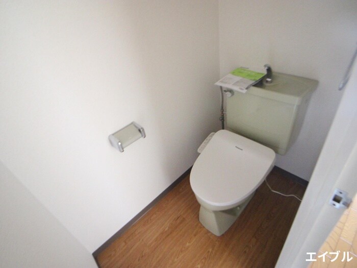 物件内観写真11　(トイレ)