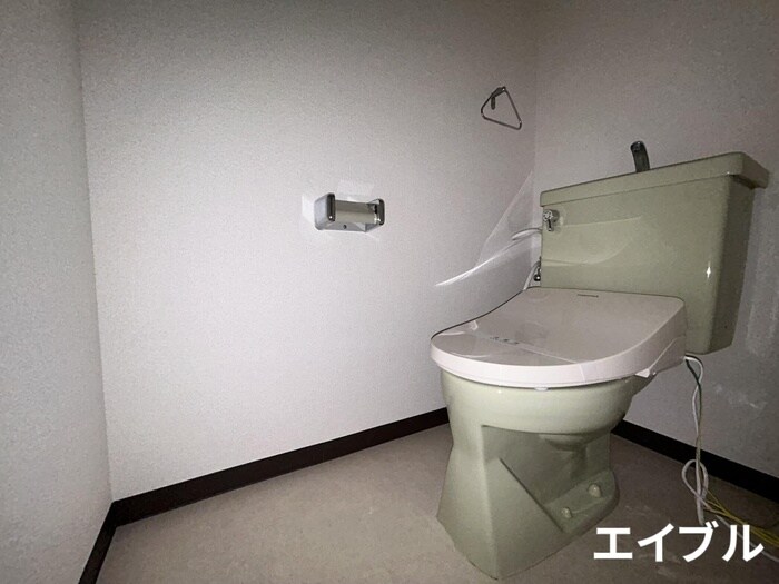 物件内観写真12　(トイレ)