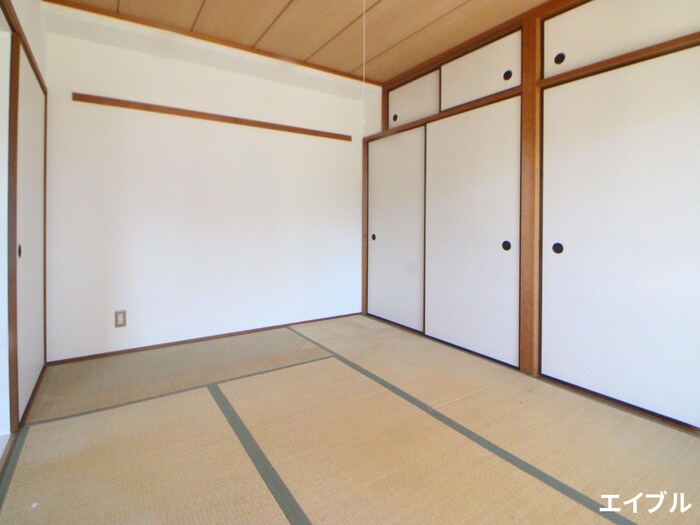 物件内観写真15　(居室)