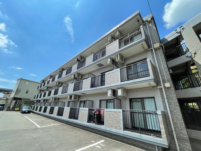 物件外観写真6　(外観写真)