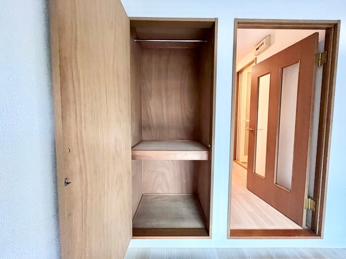 物件内観写真18　(収納)