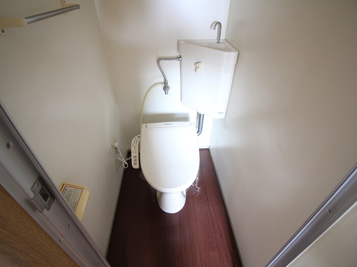 物件内観写真11　(トイレ)