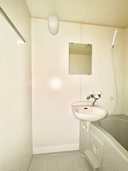 物件内観写真13　(バス／シャワールーム等)