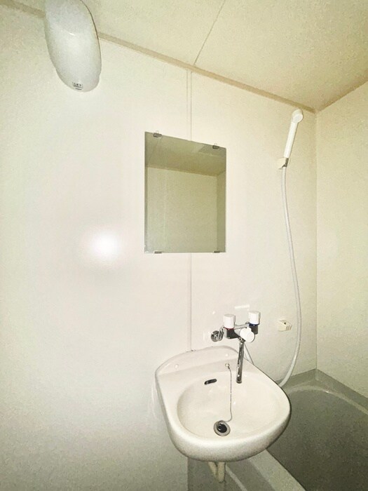 物件内観写真15　(洗面)