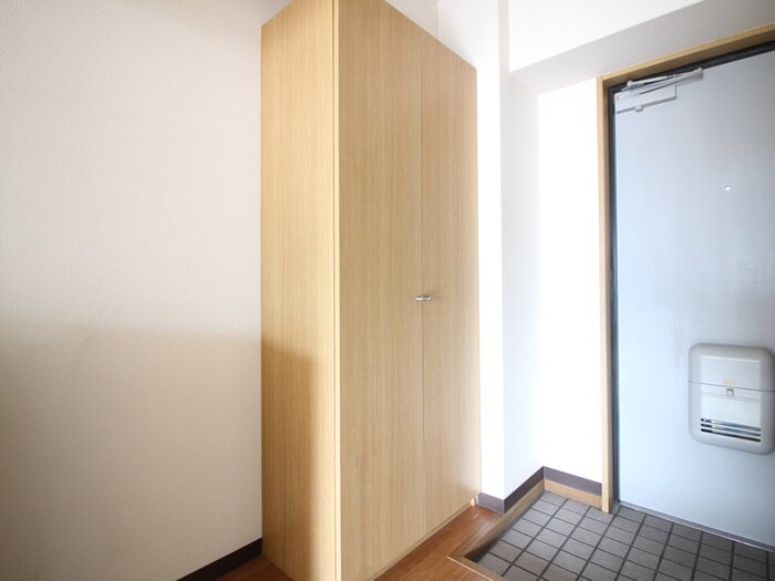 物件内観写真16　(靴箱)