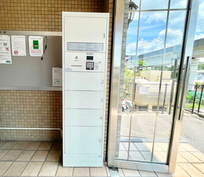 物件外観写真4　(建物設備)