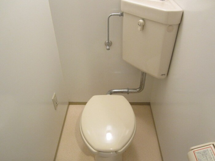 物件内観写真11　(トイレ)