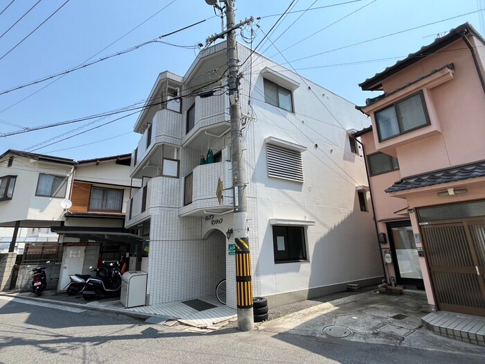 物件外観写真2　(外観写真)