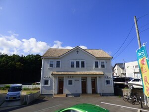 ファモ－レＢ外観写真