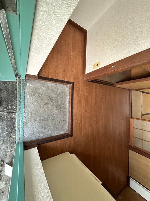 物件内観写真9　(玄関)