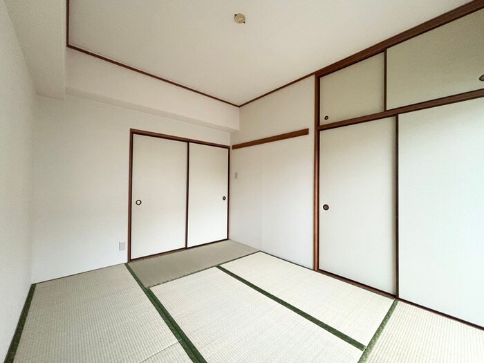 物件内観写真9　(居室)