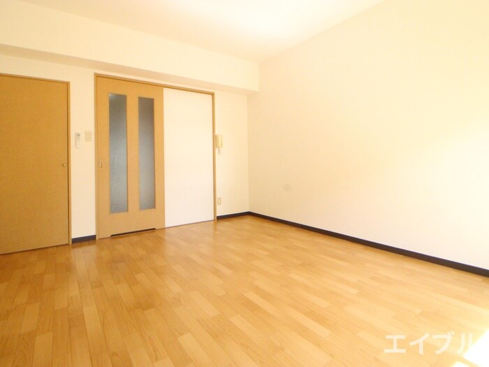 物件内観写真11　(居室)