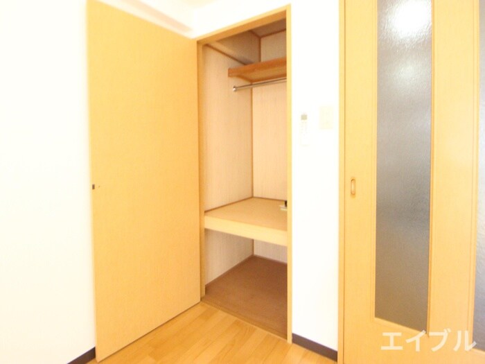 物件内観写真13　(収納)