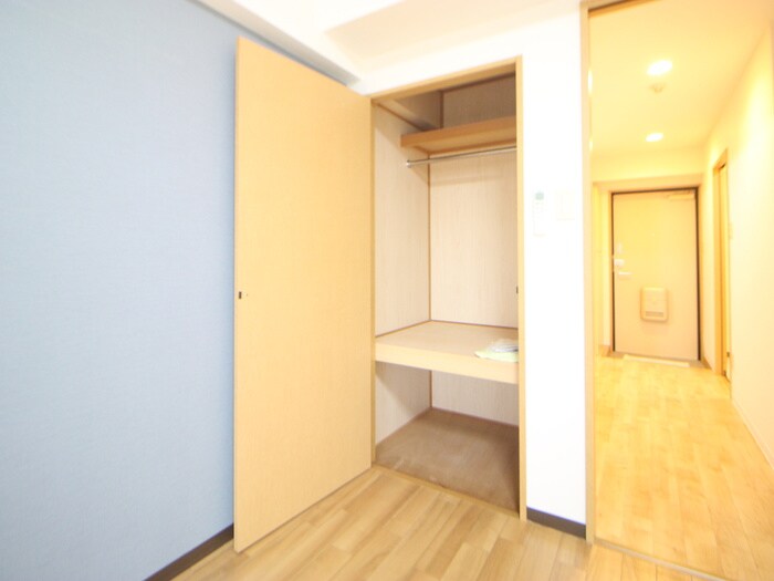 物件内観写真13　(収納)