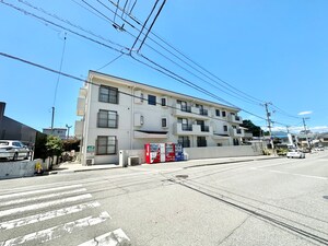 サニ－ハイツ外観写真