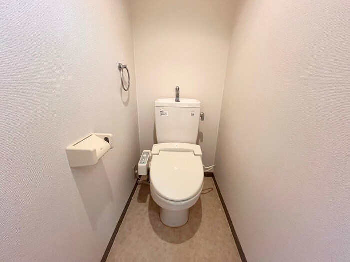 物件内観写真10　(トイレ)