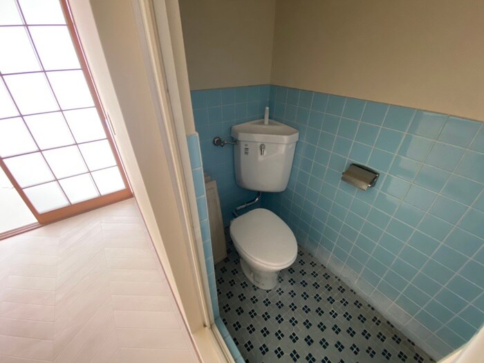 物件内観写真16　(トイレ)