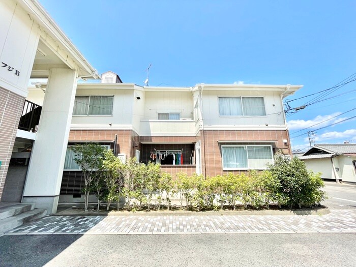 物件外観写真6　(外観写真)