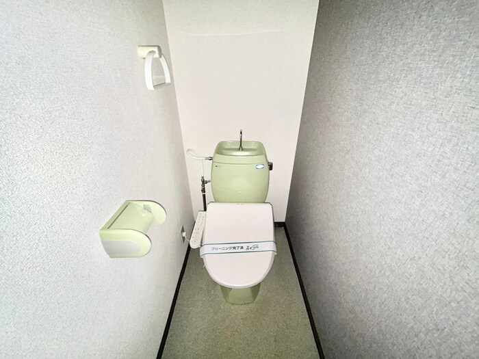 物件内観写真11　(トイレ)