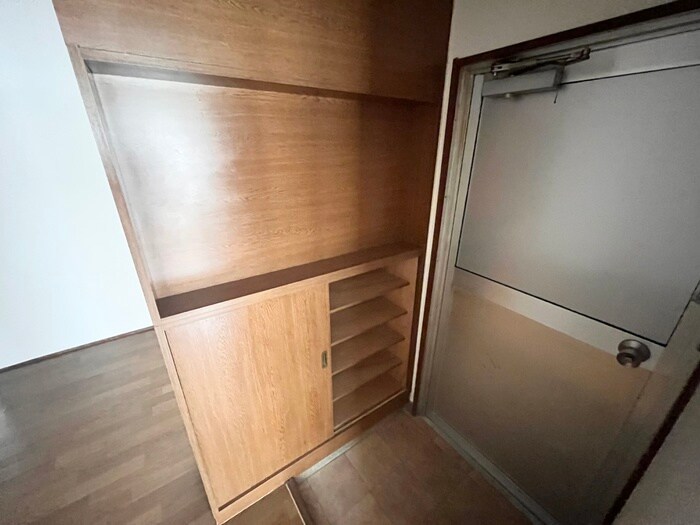 物件内観写真19　(靴箱)