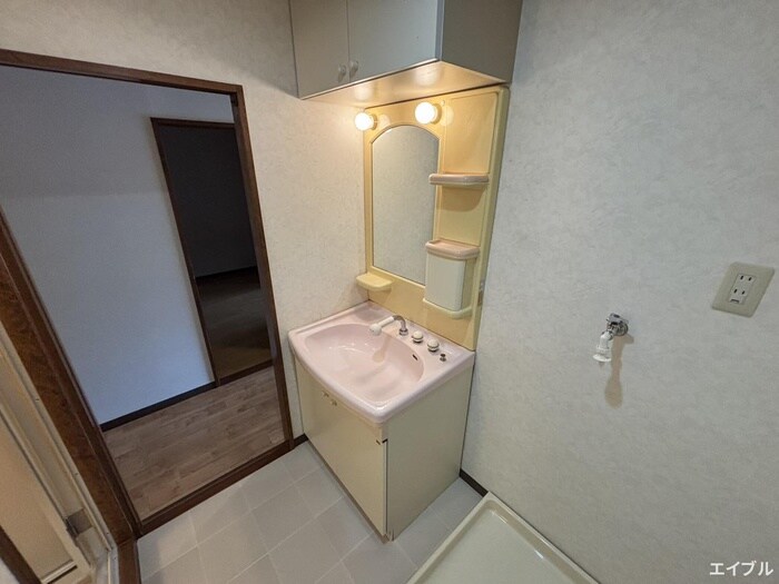 物件内観写真11　(洗面)