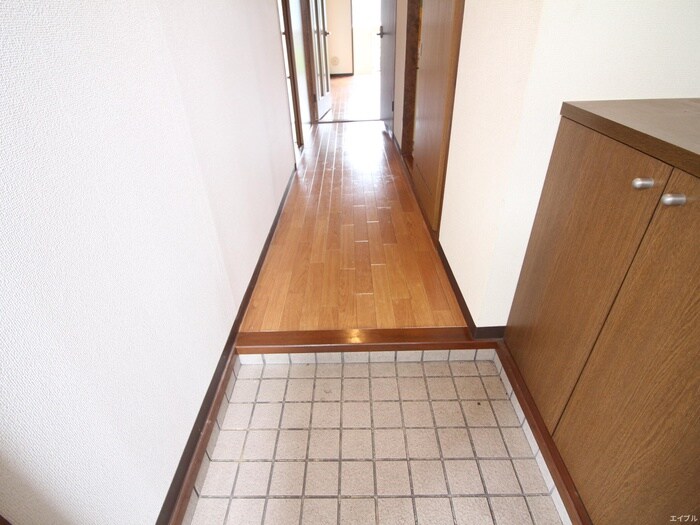物件内観写真20　(玄関)