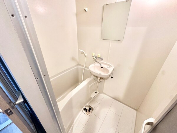 バス／シャワールーム等