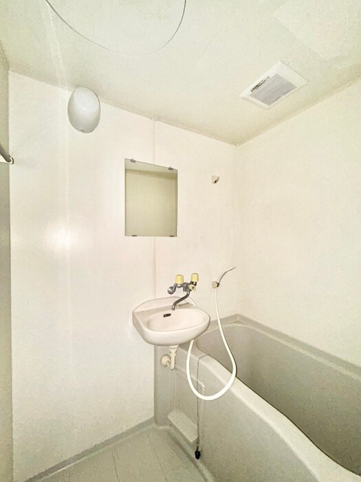 物件内観写真11　(バス／シャワールーム等)