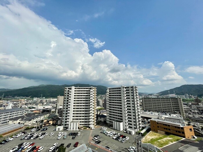 物件内観写真22　(室内からの展望)