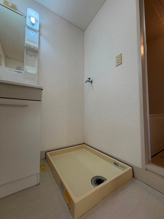 エスポワ－ルの洗濯機置場