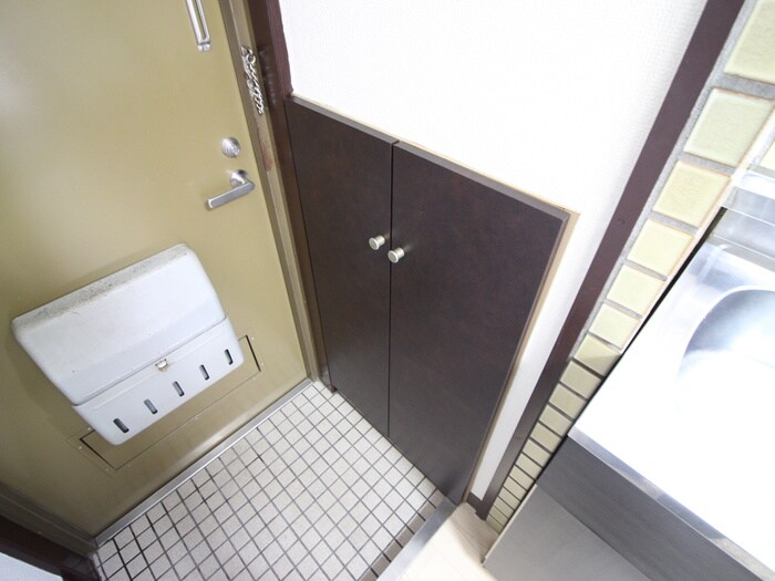 物件内観写真12　(靴箱)