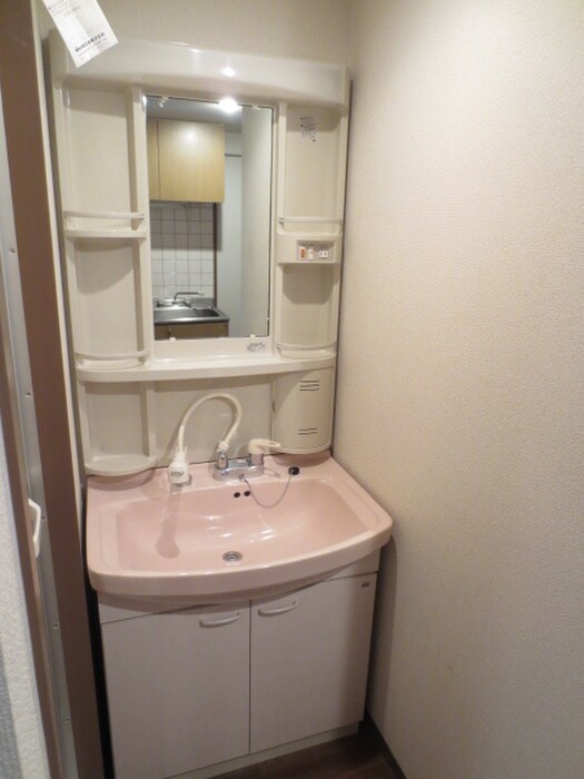 物件内観写真9　(洗面)