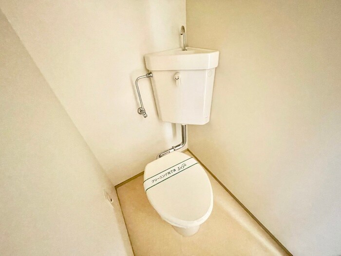 物件内観写真12　(トイレ)