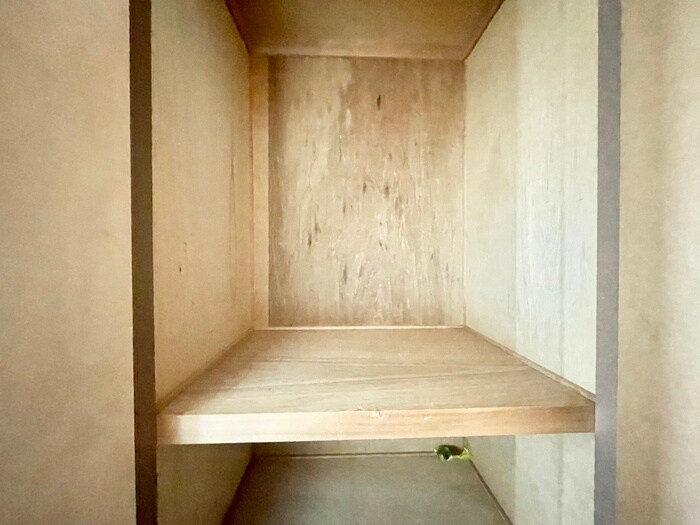 物件内観写真13　(収納)