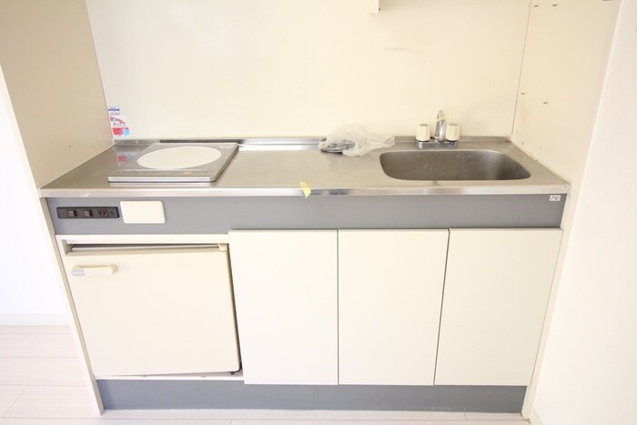 物件内観写真2　(キッチン)