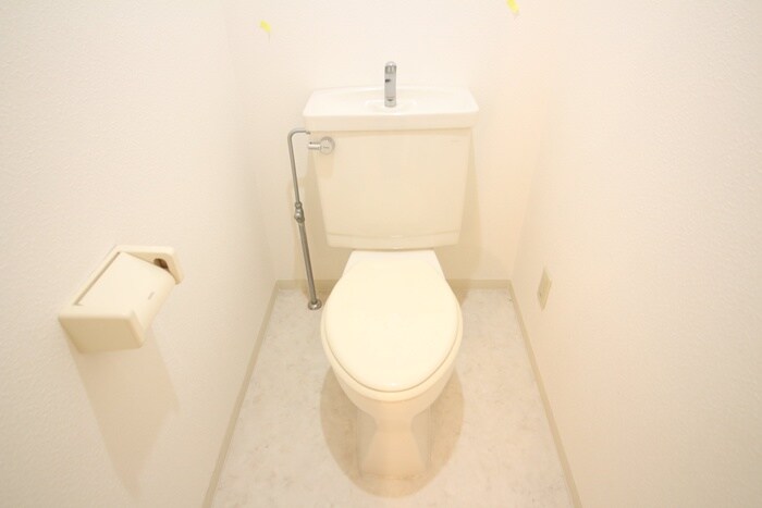 物件内観写真5　(トイレ)