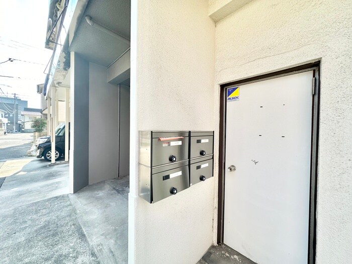 物件外観写真3　(建物設備)