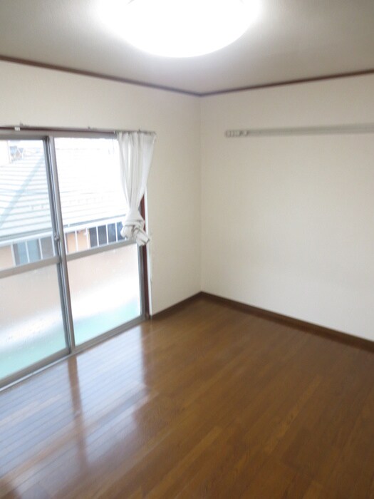 物件内観写真11　(居室)