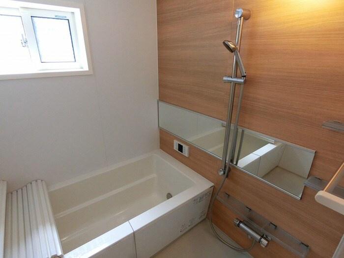 物件内観写真4　(バス／シャワールーム等)