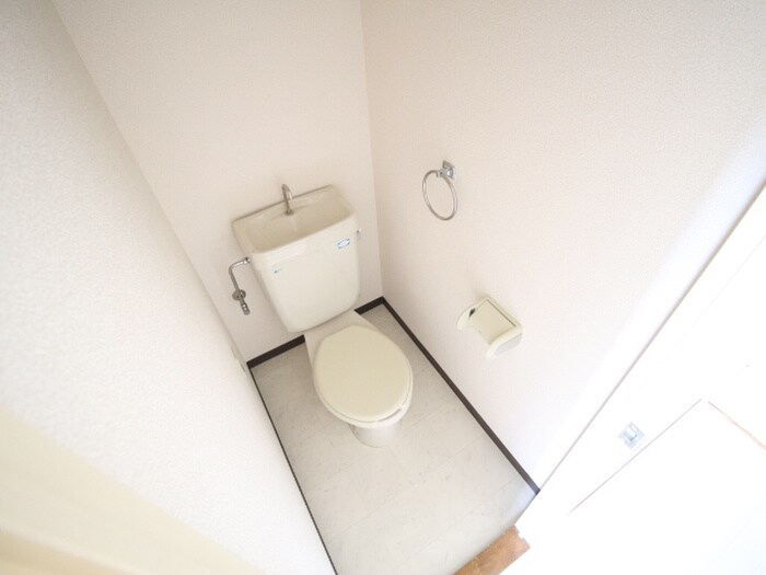 物件内観写真9　(トイレ)