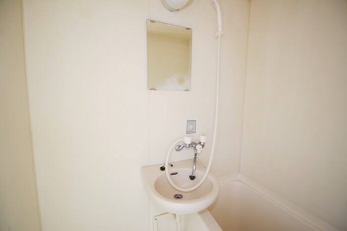 物件内観写真11　(洗面)