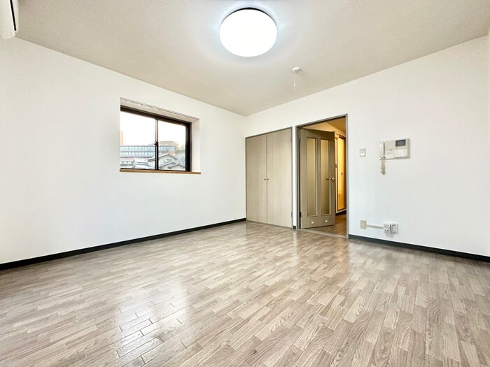 物件内観写真15　(居室)