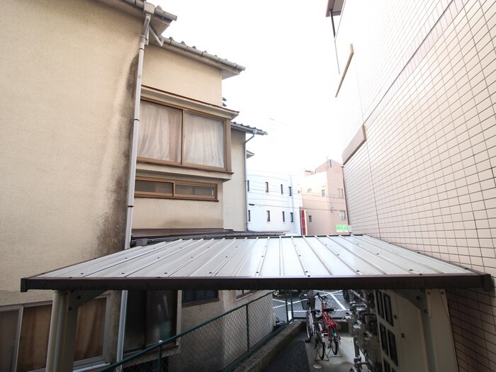 物件内観写真22　(室内からの展望)