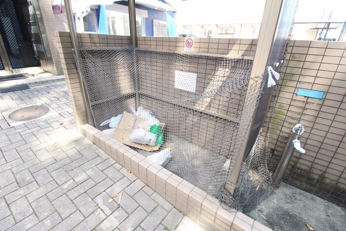 物件外観写真2　(建物設備)