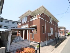 アイエスＡ棟外観写真